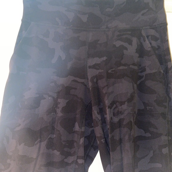 Lululemon Align Jogger - Picture 2 of 2